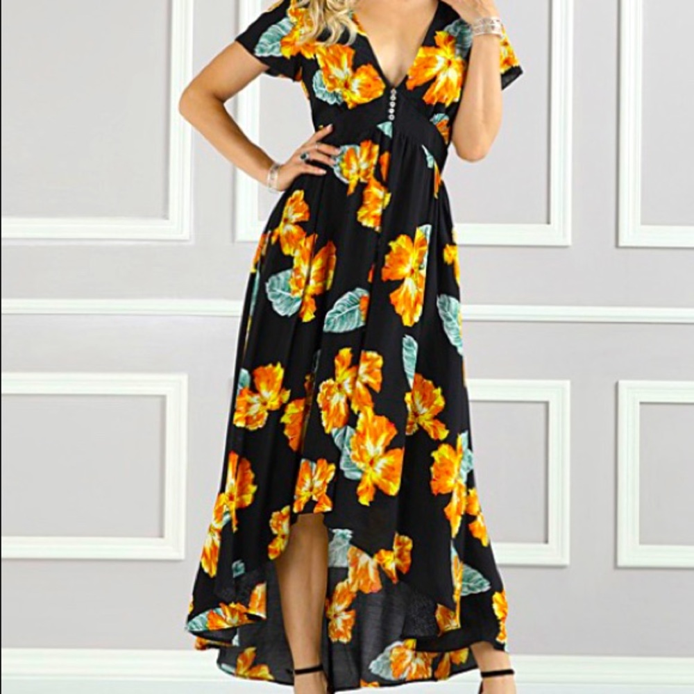 NWT Flowy Autumn Floral Dress